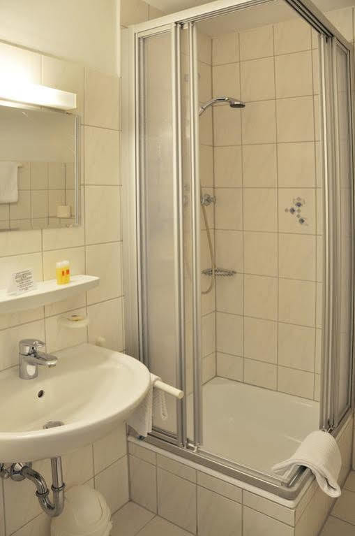 Hotel Fortuna ชตอคคาค ภายนอก รูปภาพ